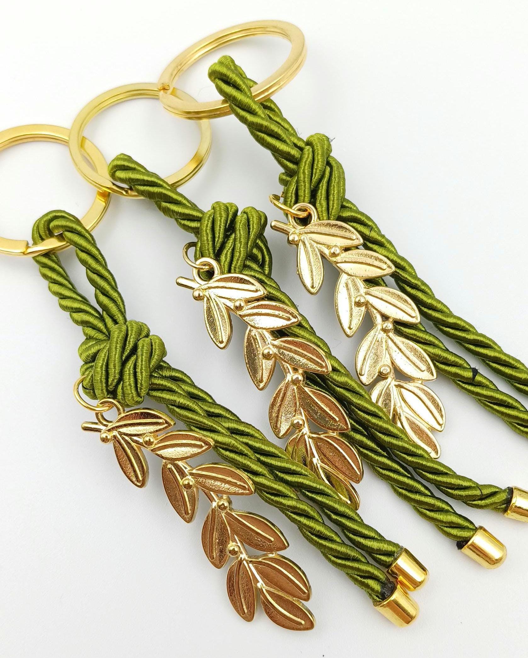 Wedding party favors gift for guests with custom tags olive green wedding keychain, Greek martyrika 10pcs
