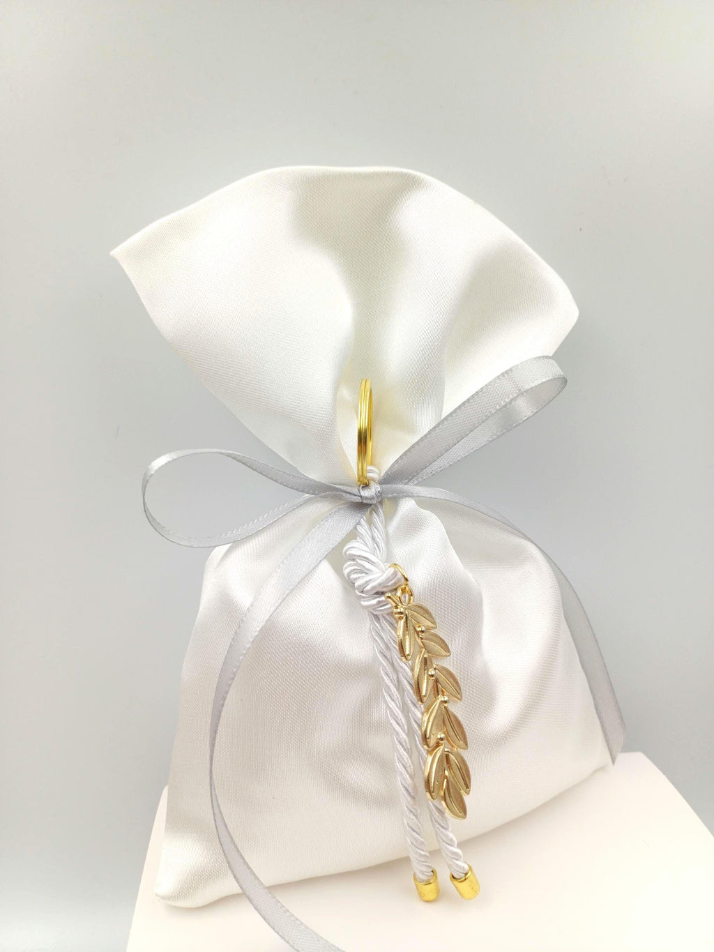 10 pcs,Luxury Wedding favors olive branch keychain gifts,Greek bombonieres, Orthodox favors,bridal shower, Almond candy bags gifts,koufeta