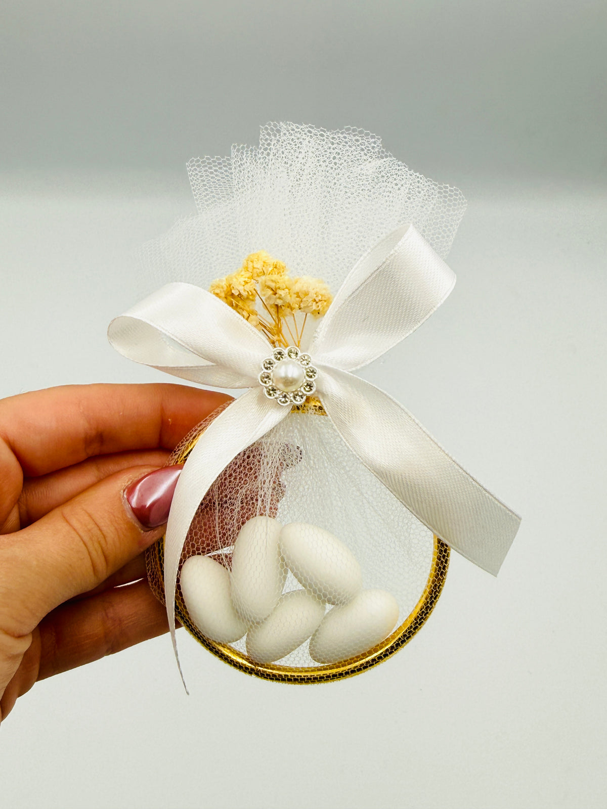 Personalized Wedding Favor – Almond Candy in Ring Tulle Bag, Christening Keepsake Gift, Set of 10 pieces