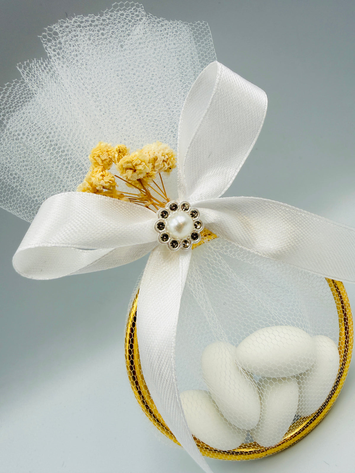 Personalized Wedding Favor – Almond Candy in Ring Tulle Bag, Christening Keepsake Gift, Set of 10 pieces