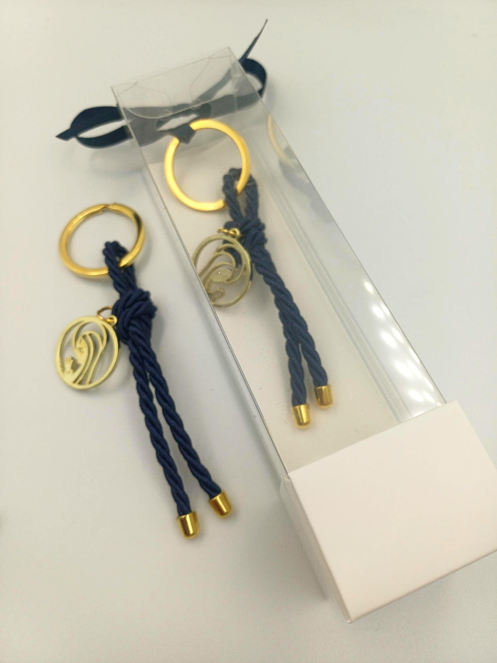 Icon Keychain with gold Virgin Mary Charm | Religious Keepsake | Box Baptism Favor | Set of 10