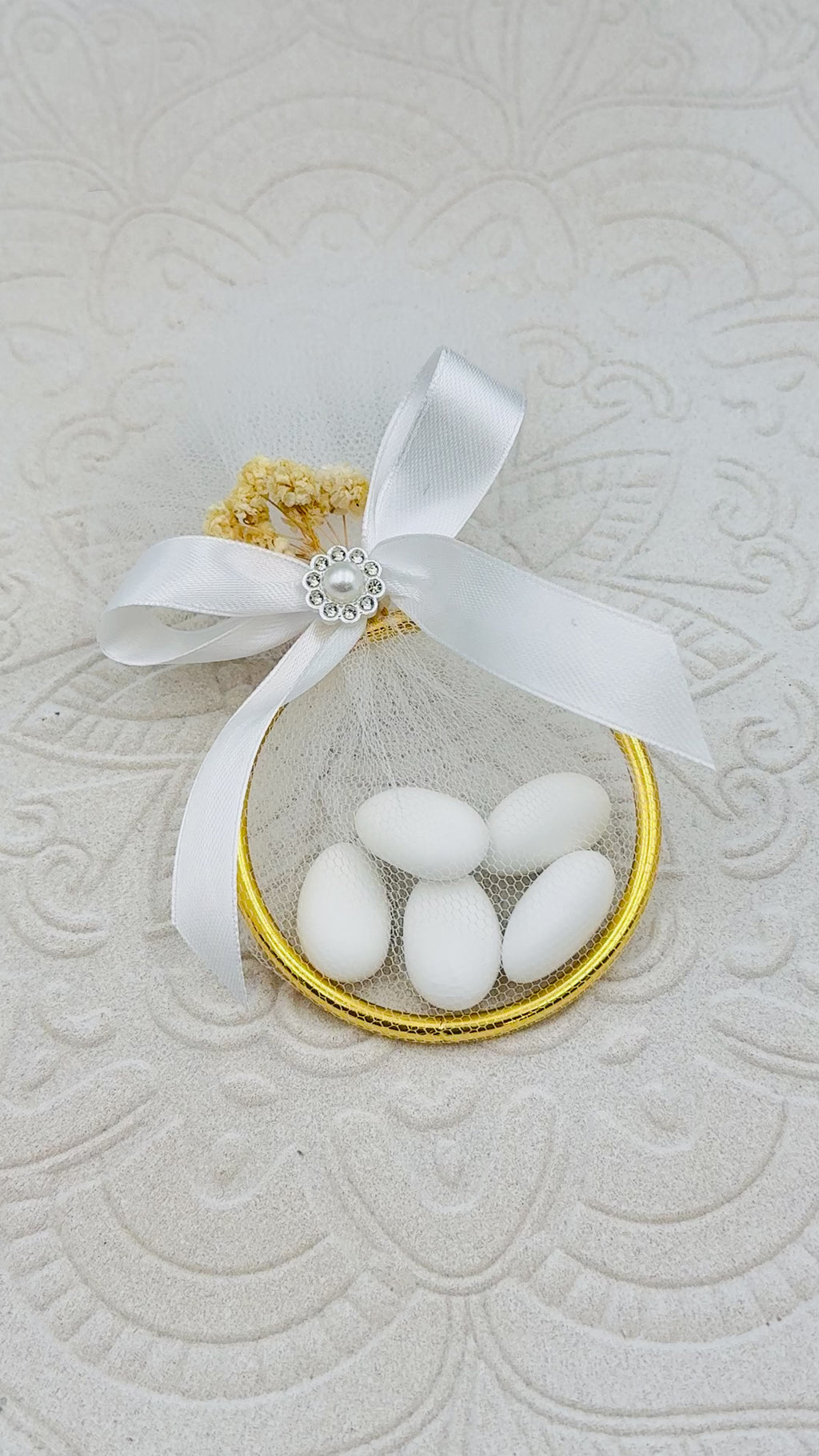 Personalized Wedding Favor – Almond Candy in Ring Tulle Bag, Christening Keepsake Gift, Set of 10 pieces